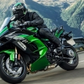 kawasaki-ninja-h2-sx-se2018-1