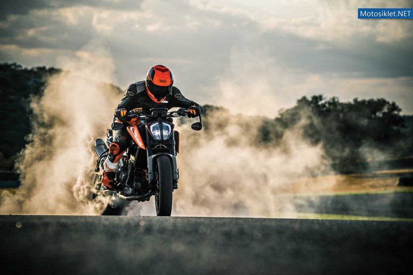ktm-790-duke_1