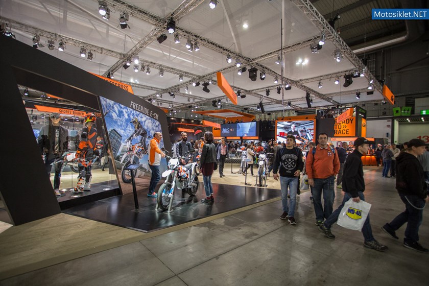 ktm-milan-motosiklet-fuari-2015_3