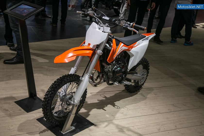 ktm-milan-motosiklet-fuari-2015_31