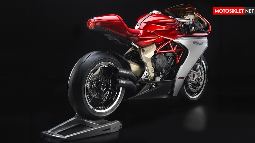 MV-Agusta-F3-Superveloce-04
