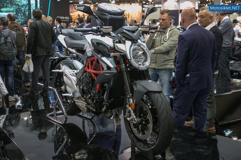 milan-motosiklet-fuari-2015-mv-agusta_14