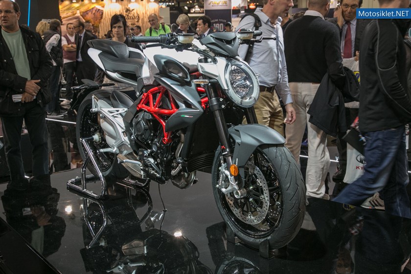 milan-motosiklet-fuari-2015-mv-agusta_15