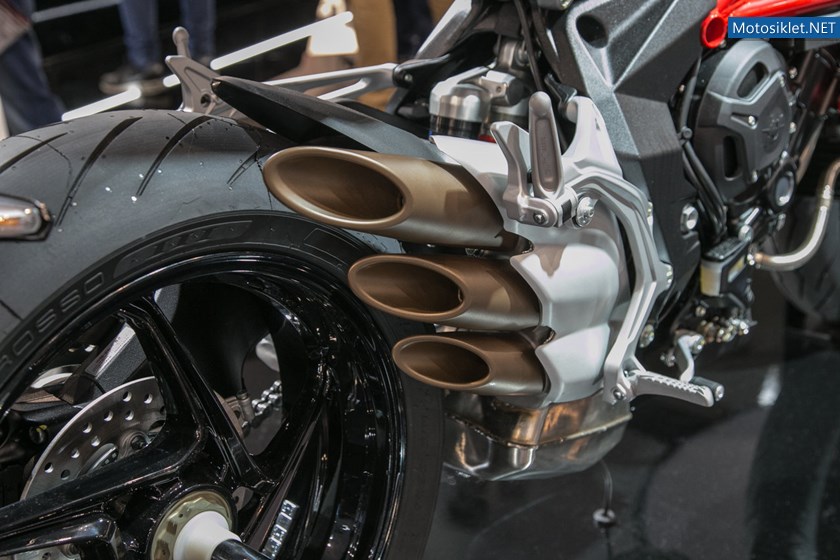 milan-motosiklet-fuari-2015-mv-agusta_17