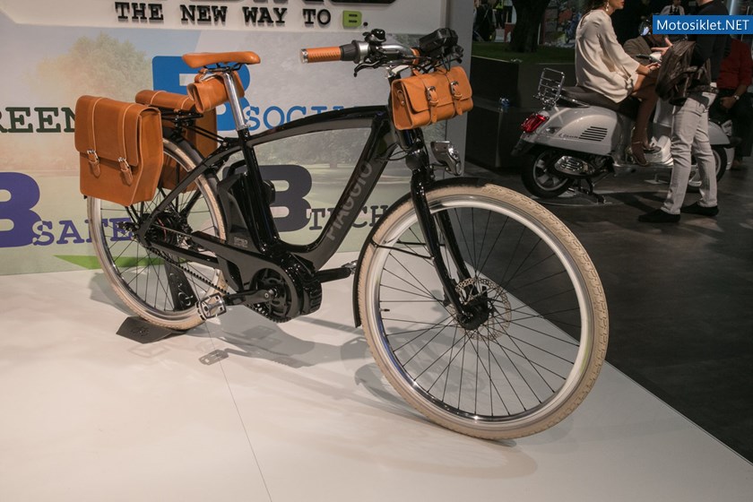 piaggio-milan-motosiklet-fuari-2015_11