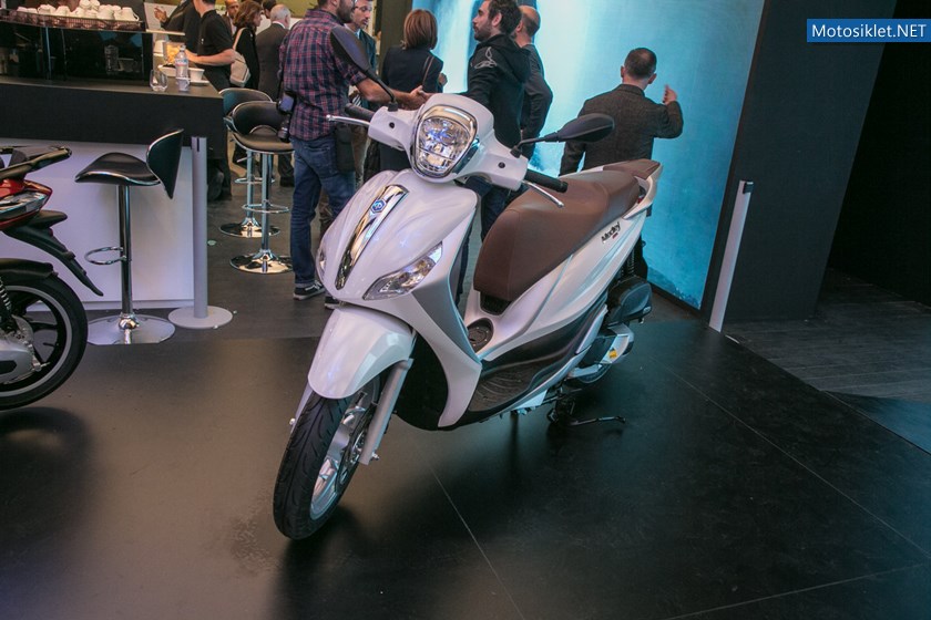 piaggio-milan-motosiklet-fuari-2015_20