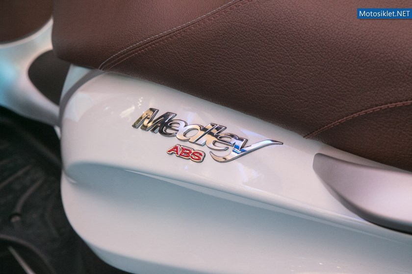 piaggio-milan-motosiklet-fuari-2015_22