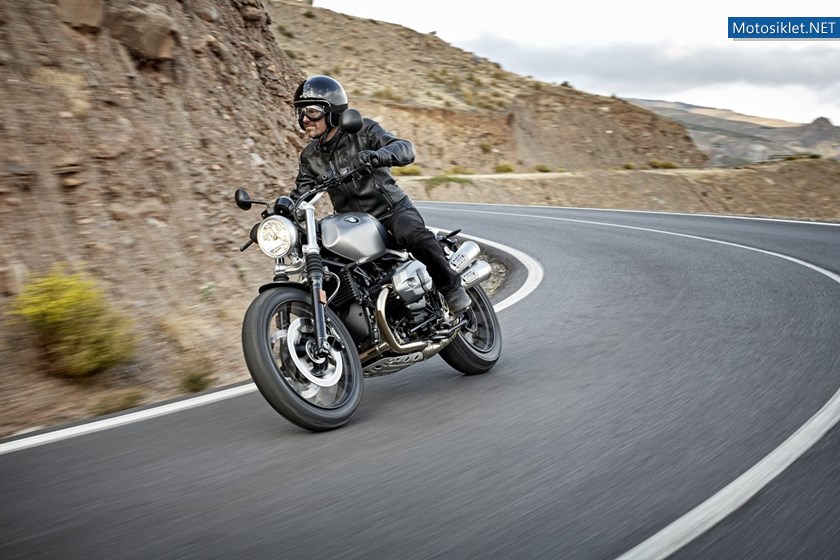 bmw-scrambler-2016_35