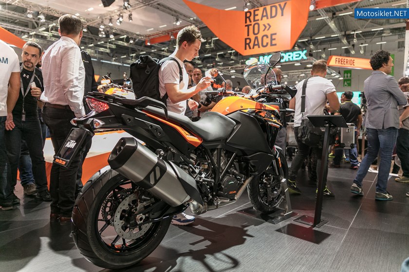 stand-ktm-a-intermot-2016_10