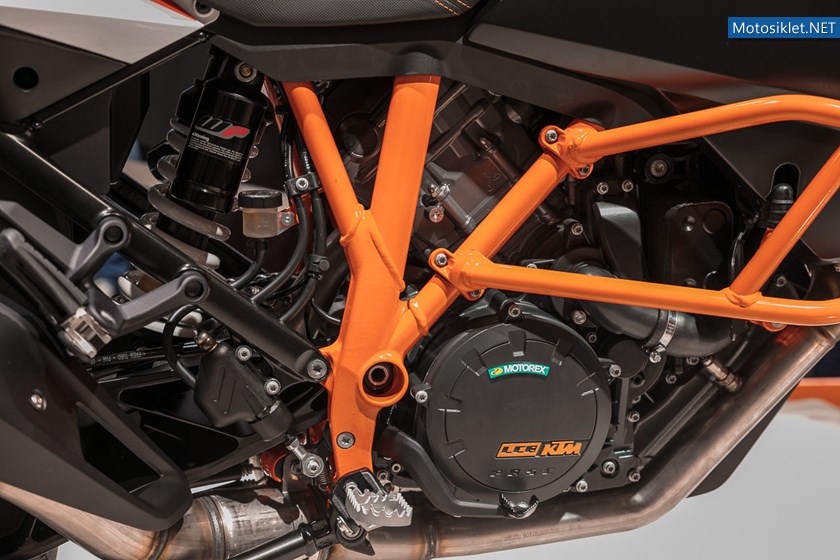 stand-ktm-a-intermot-2016_15