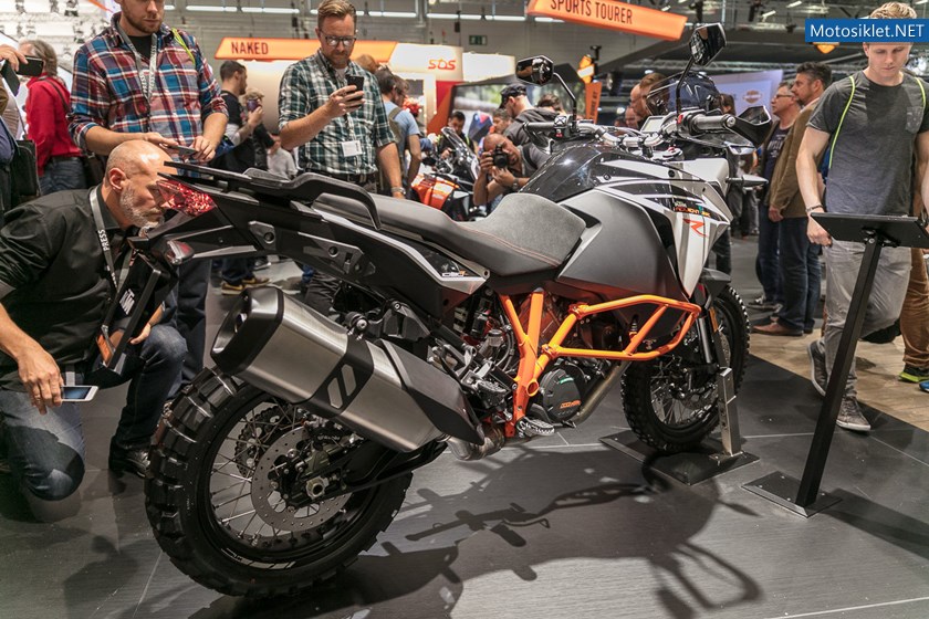 stand-ktm-a-intermot-2016_2