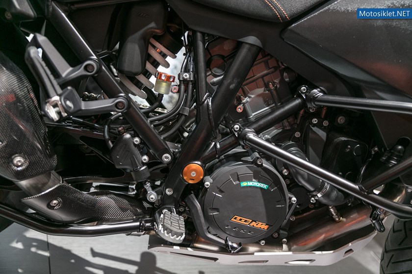stand-ktm-a-intermot-2016_43