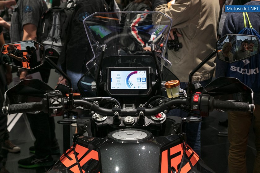 stand-ktm-a-intermot-2016_44
