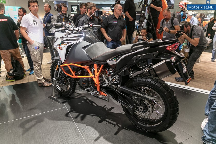 stand-ktm-a-intermot-2016_56