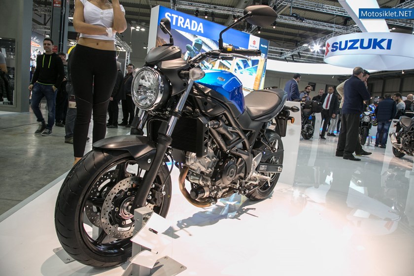 milan-motosiklet-fuari-2015-suzuki_17