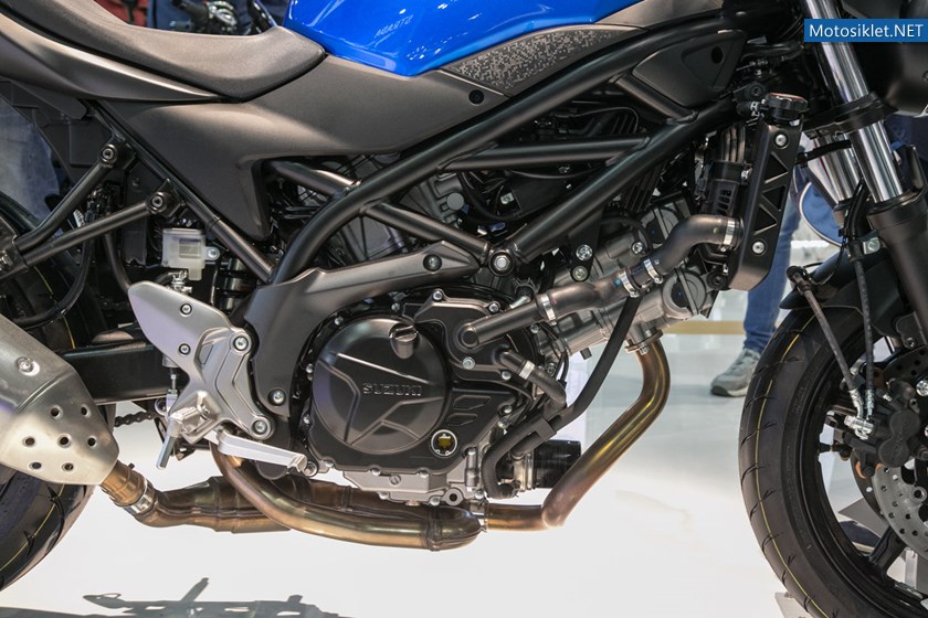 milan-motosiklet-fuari-2015-suzuki_22