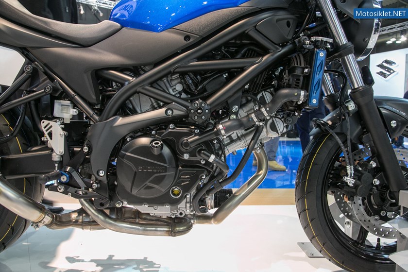 milan-motosiklet-fuari-2015-suzuki_8