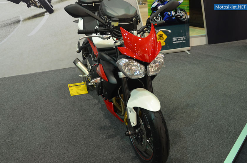 triumph-2016-motosiklet-fuari-12