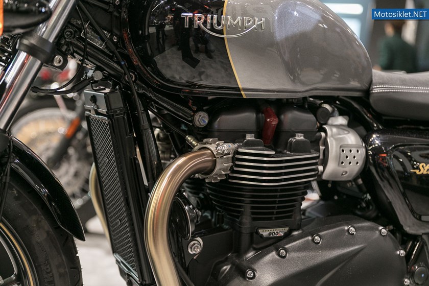 stand-triumph-a-intermot-2016_16