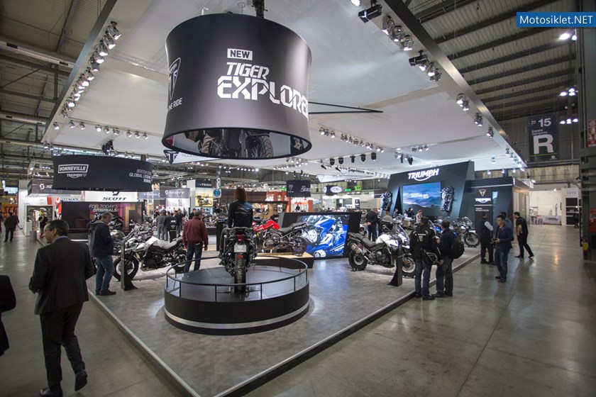 triumph-milan-motosiklet-fuari-2015_2