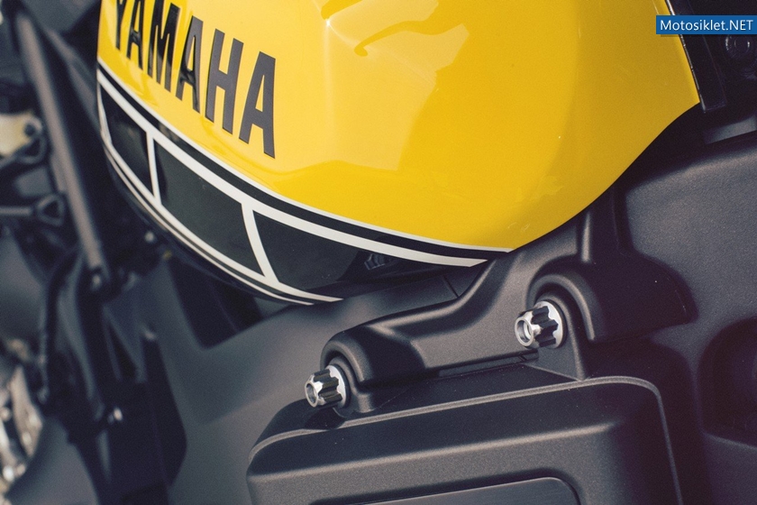 yamaha-xsr900-2016_26