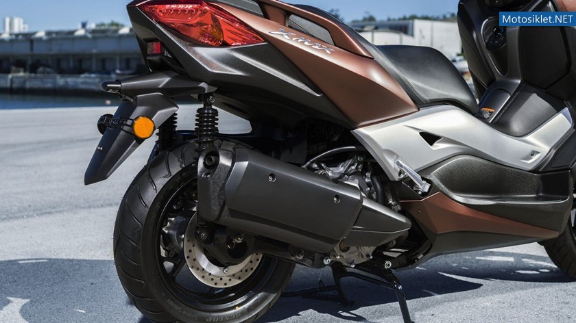 yamaha-x-max-300-2017_14