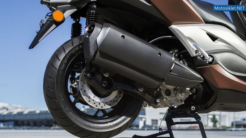 yamaha-x-max-300-2017_4