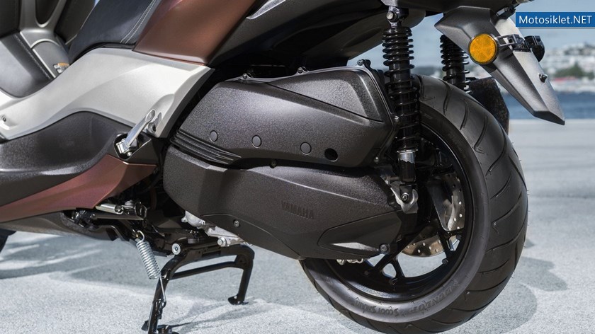 yamaha-x-max-300-2017_9