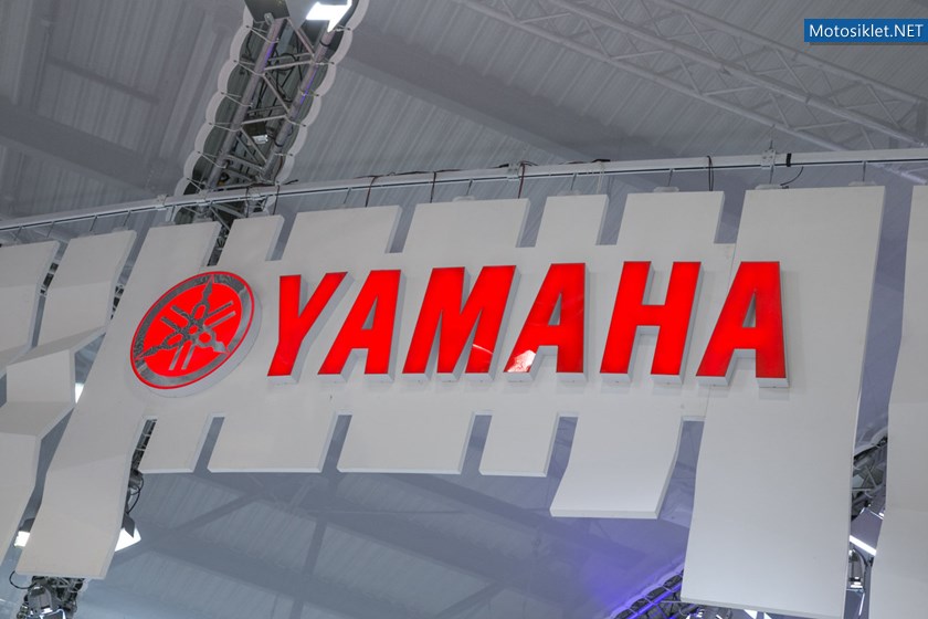 milan-motosiklet-fuari-2015-yamaha_1