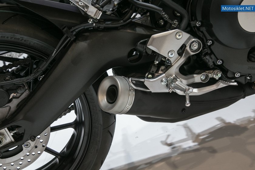 milan-motosiklet-fuari-2015-yamaha_22