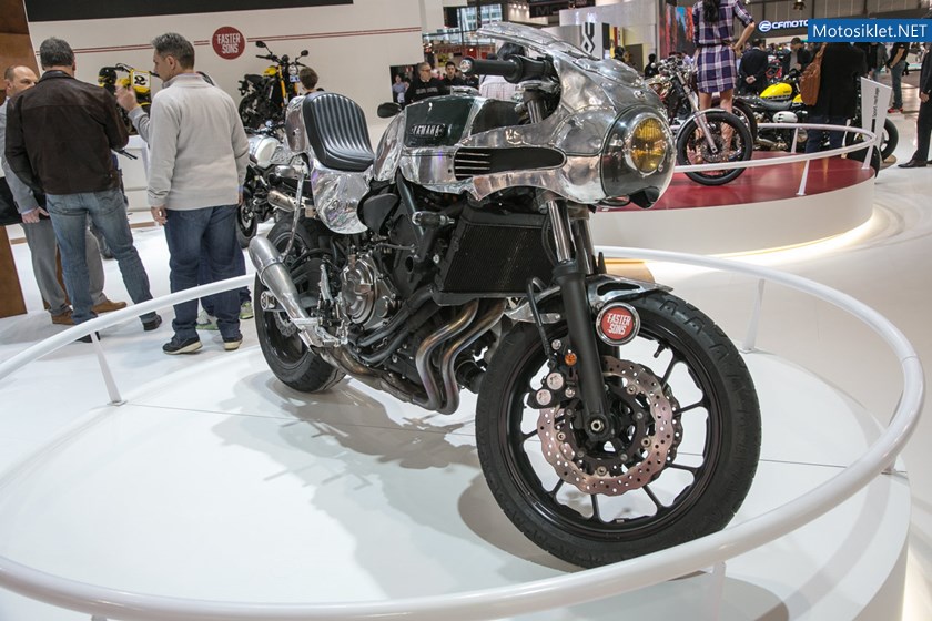 milan-motosiklet-fuari-2015-yamaha_23