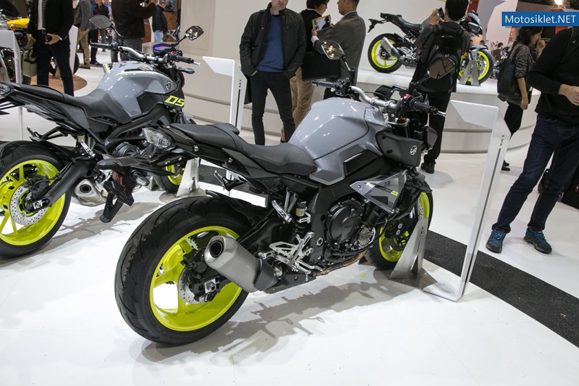 milan-motosiklet-fuari-2015-yamaha_34
