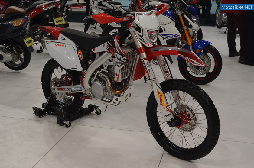yuki-motor-2016-motosiklet-fuari-04