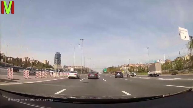 Köprü çıkışında feci kaza kamerada