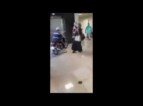 Hastanenin Acil Bölümüne Motorla Dalan Dayı