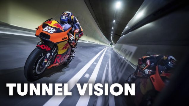 MotoGP motoru ile tünelde gazlamak