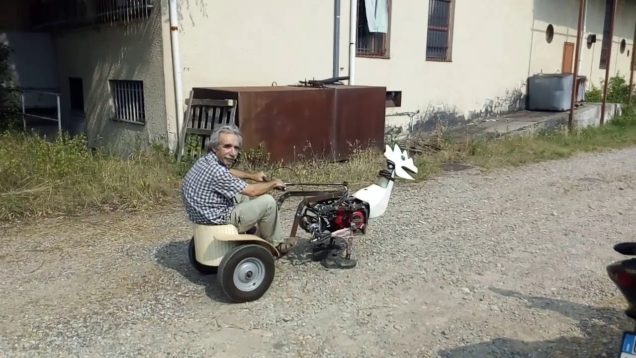 Yürüyen motosiklet motorlu tuhaf araç!