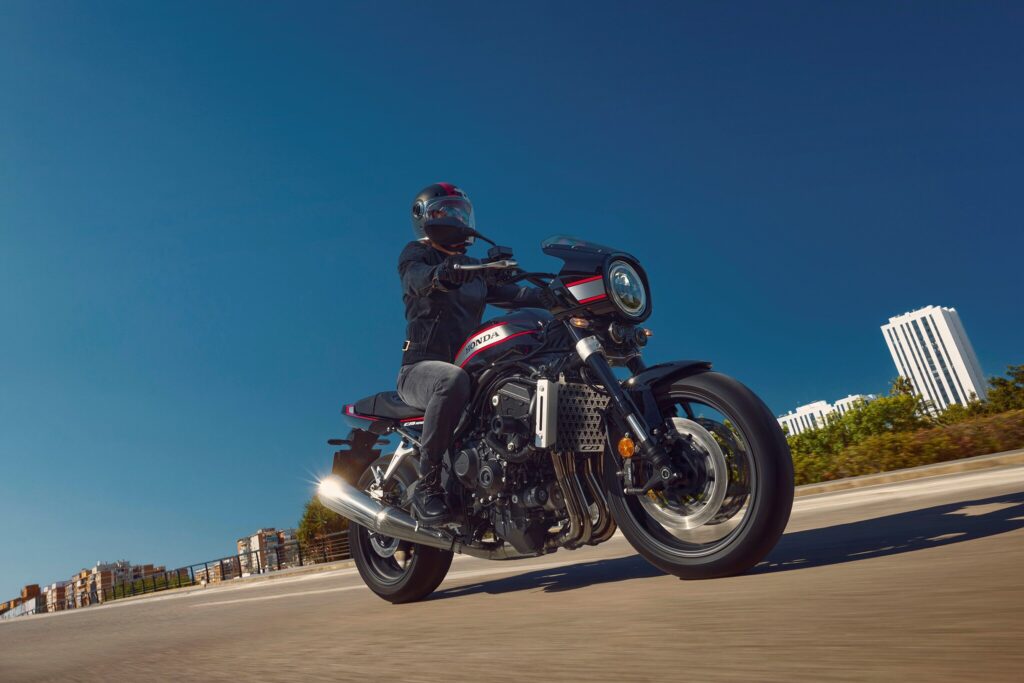 548961_26YM_Honda_CB1000F-1024x683.jpg