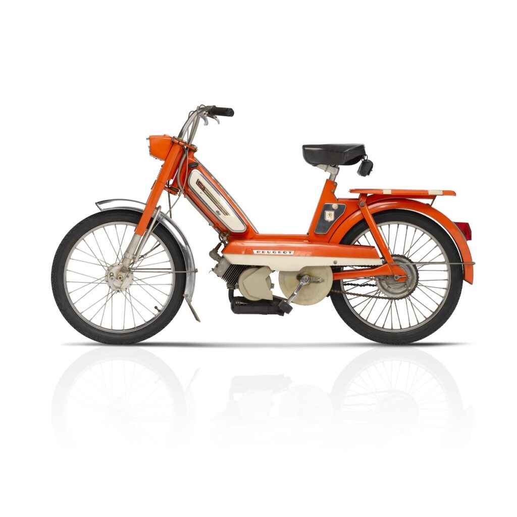 peugeot-103-electrique-mob-culte-eicma-2025-stand-11-1024x1024.jpeg