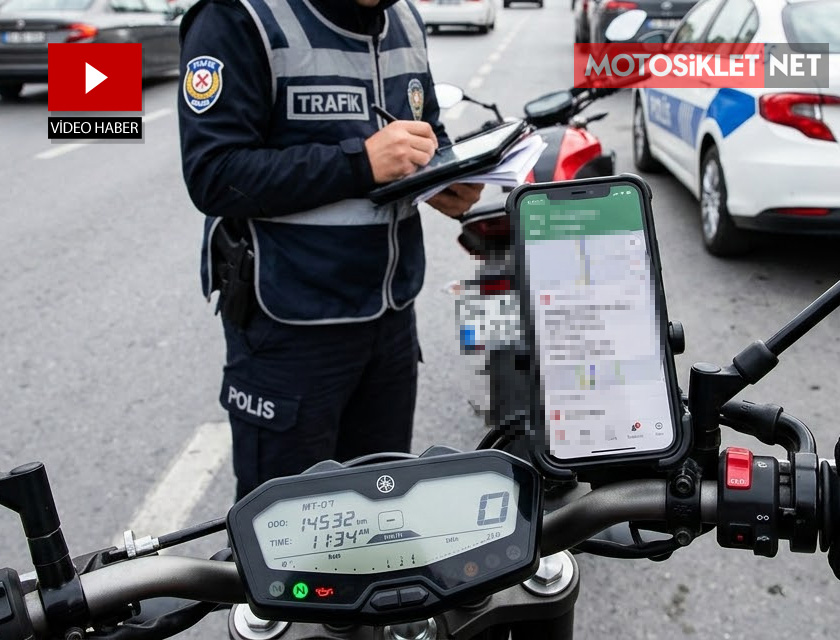 motosiklette-telefon-tutucu-kullanmanin-cezasi.jpg